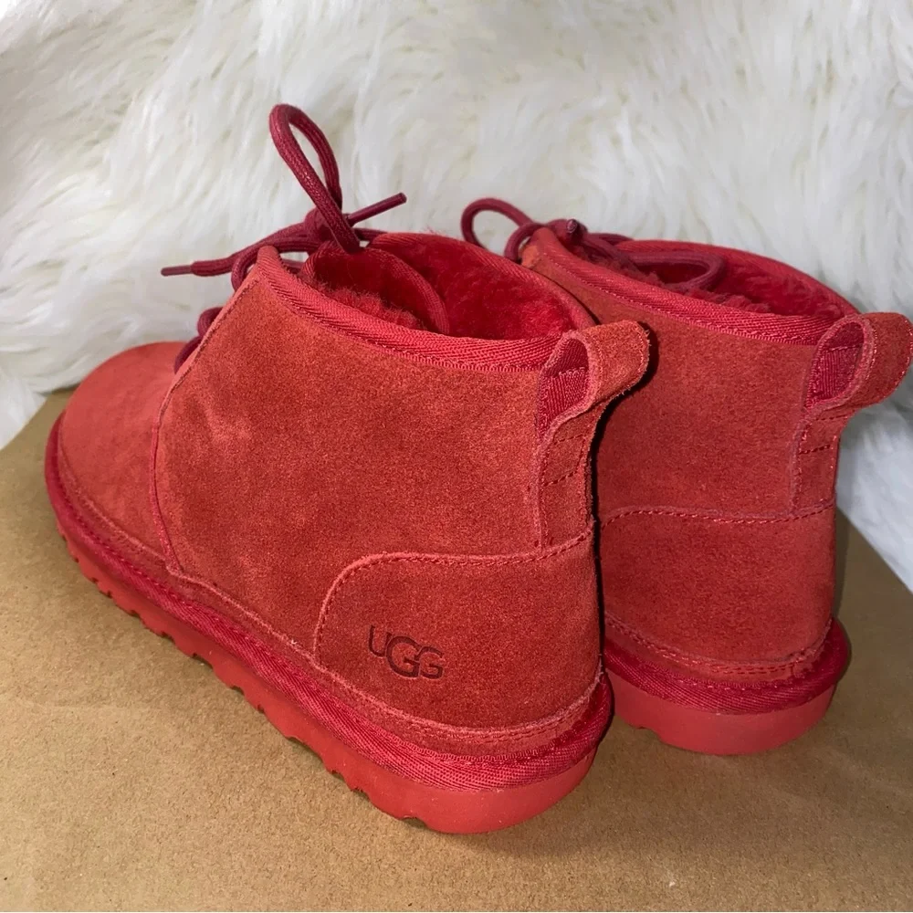 UGG Neumel boots size 9 men’s New